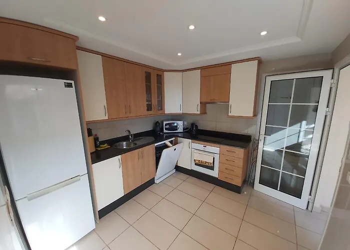 33 Pleasures Del Duque Daire