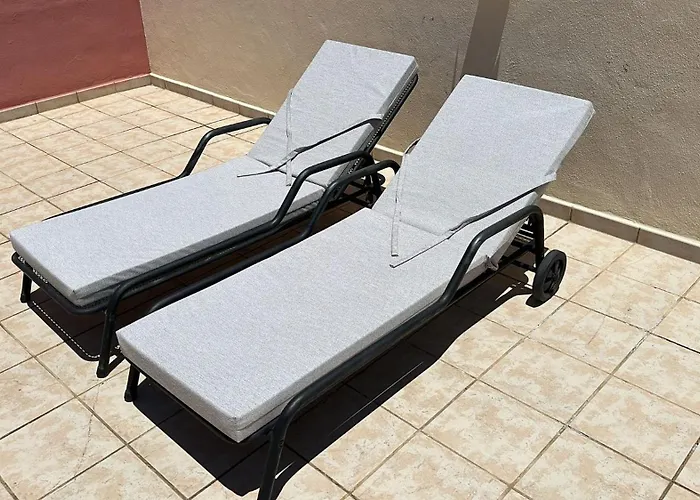 33 Pleasures Del Duque *