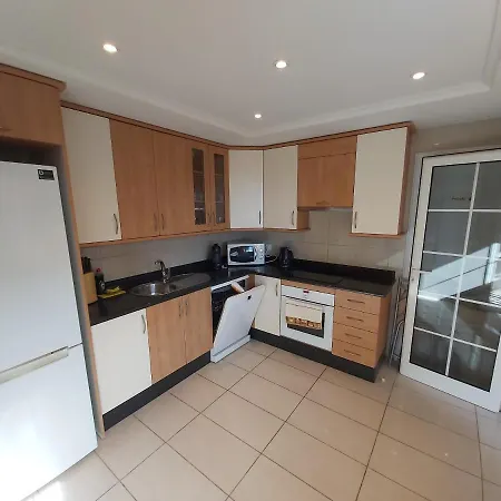 33 Pleasures Del Duque דירה