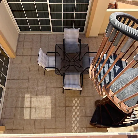 33 Pleasures Del Duque דירה