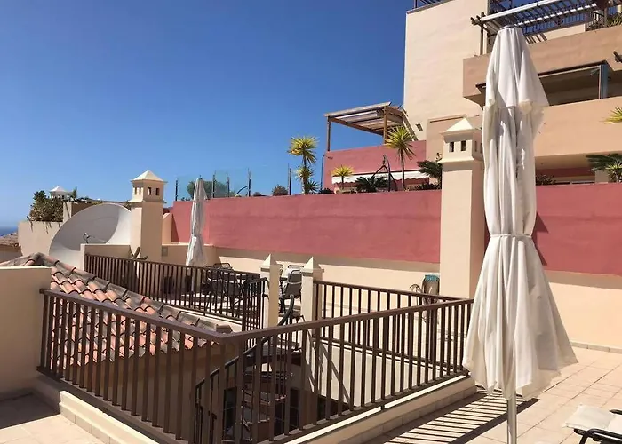 33 Pleasures Del Duque Costa Adeje (Tenerife)